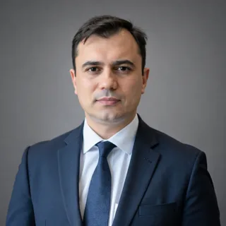 Stefan Efros, Founder & CEO of EFROS